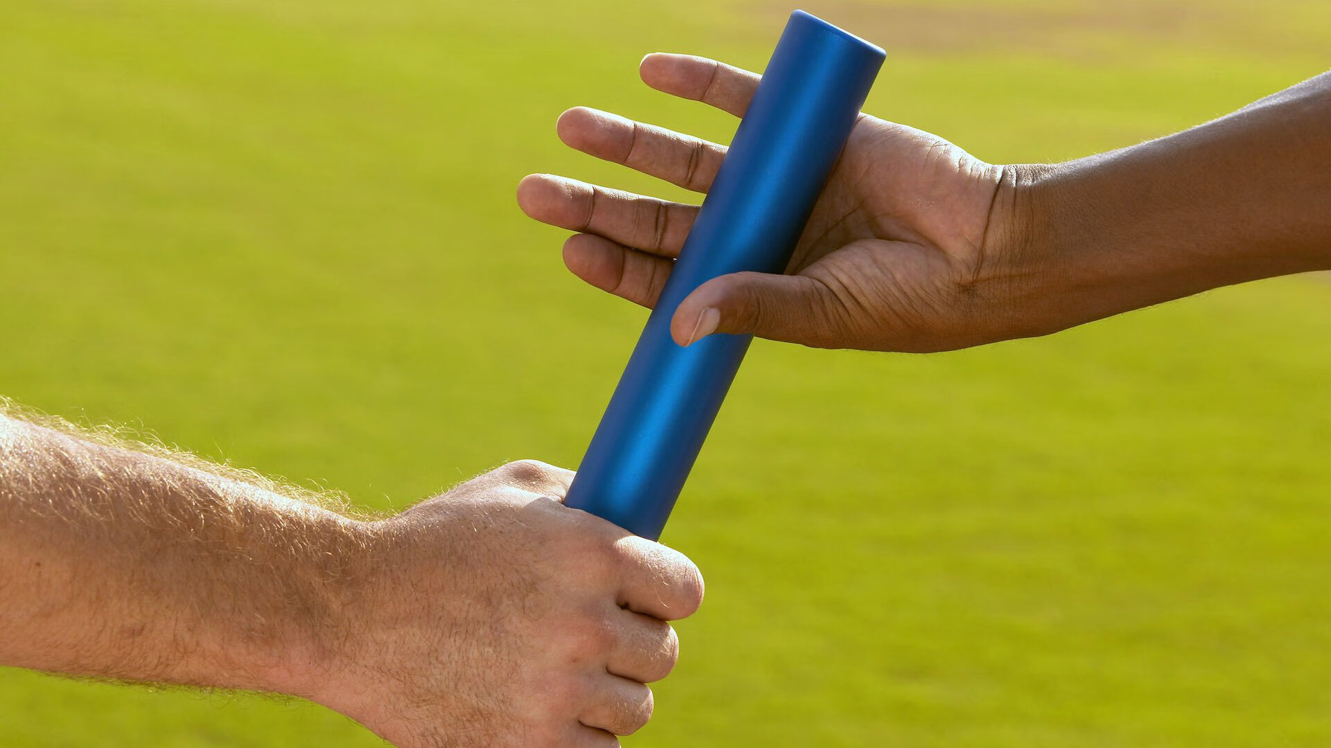 羽坛黄鸭展翅，中国力量完胜丹麦—一场技术与意志的双重胜利