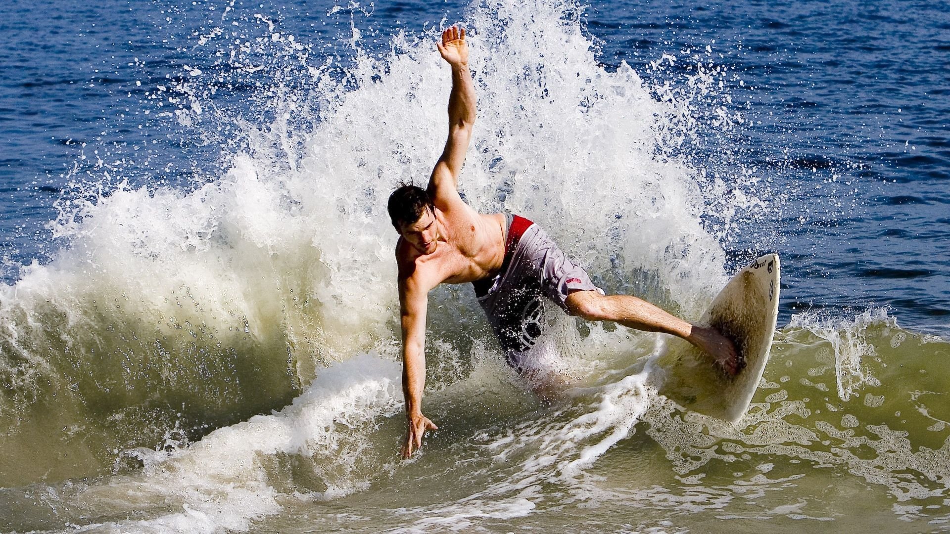 奥运周期关键战焦点战，快船斩落森林狼背后的战略启示